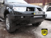    Mitsubishi Pajero Sport  2009